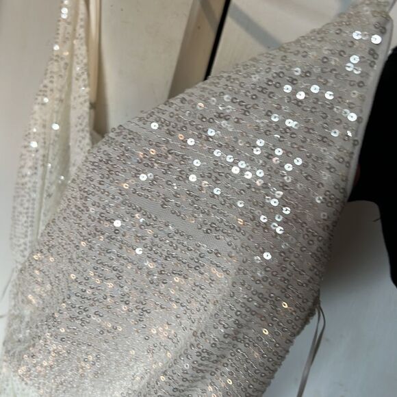 Take my hand sequin slit maxi dress L - Picture 3 of 6